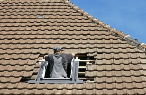 Pose de velux - Saint-Jean-de-la-Motte